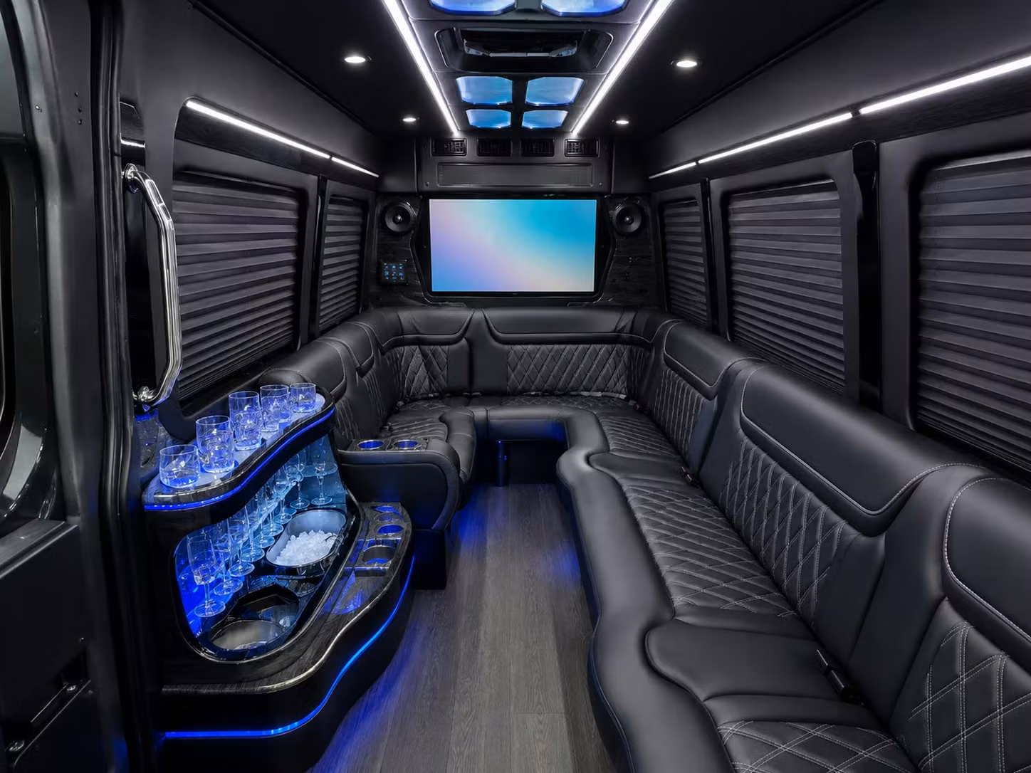 airport transfer shuttles between boulder and denver international airport
