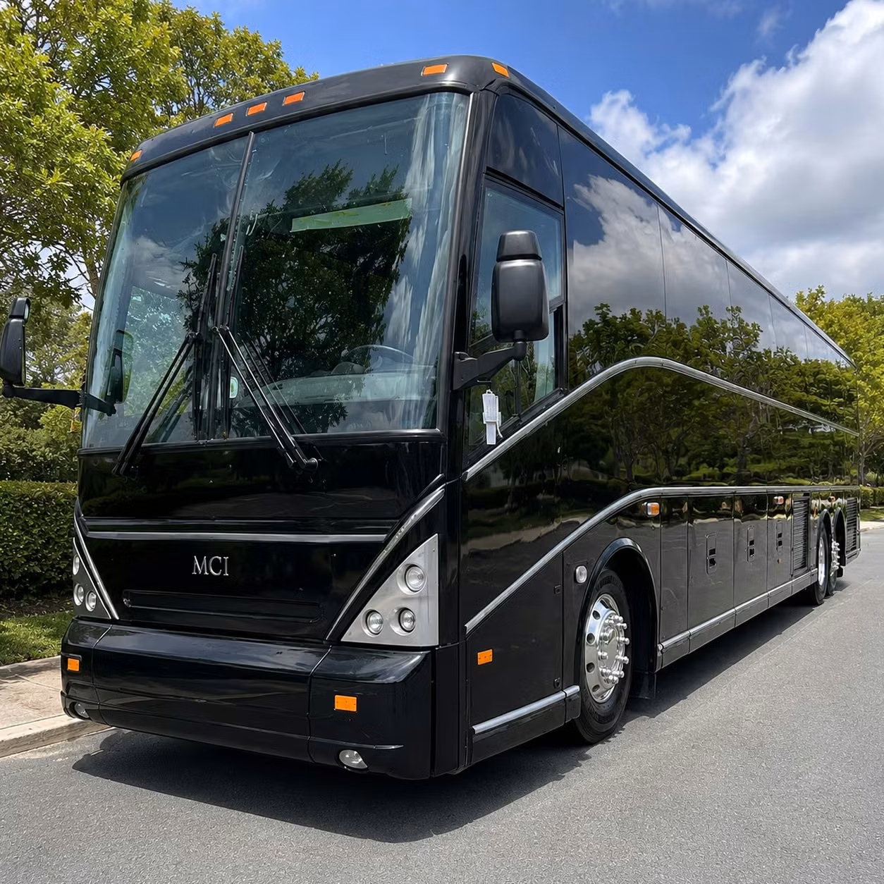 charter bus rentals for cu boulder athletics and away game travel