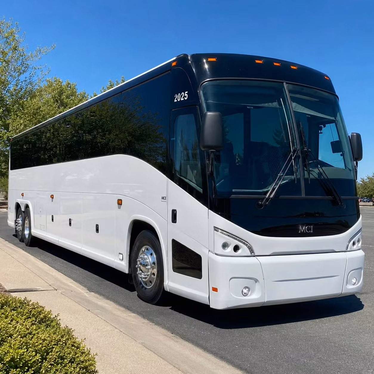 getting your group from boulder to colorado s top destinations is easy with coachbusboulderco com